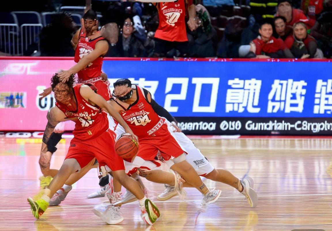 2018年CBA广东队对吉林队巅峰对决回顾(图4)